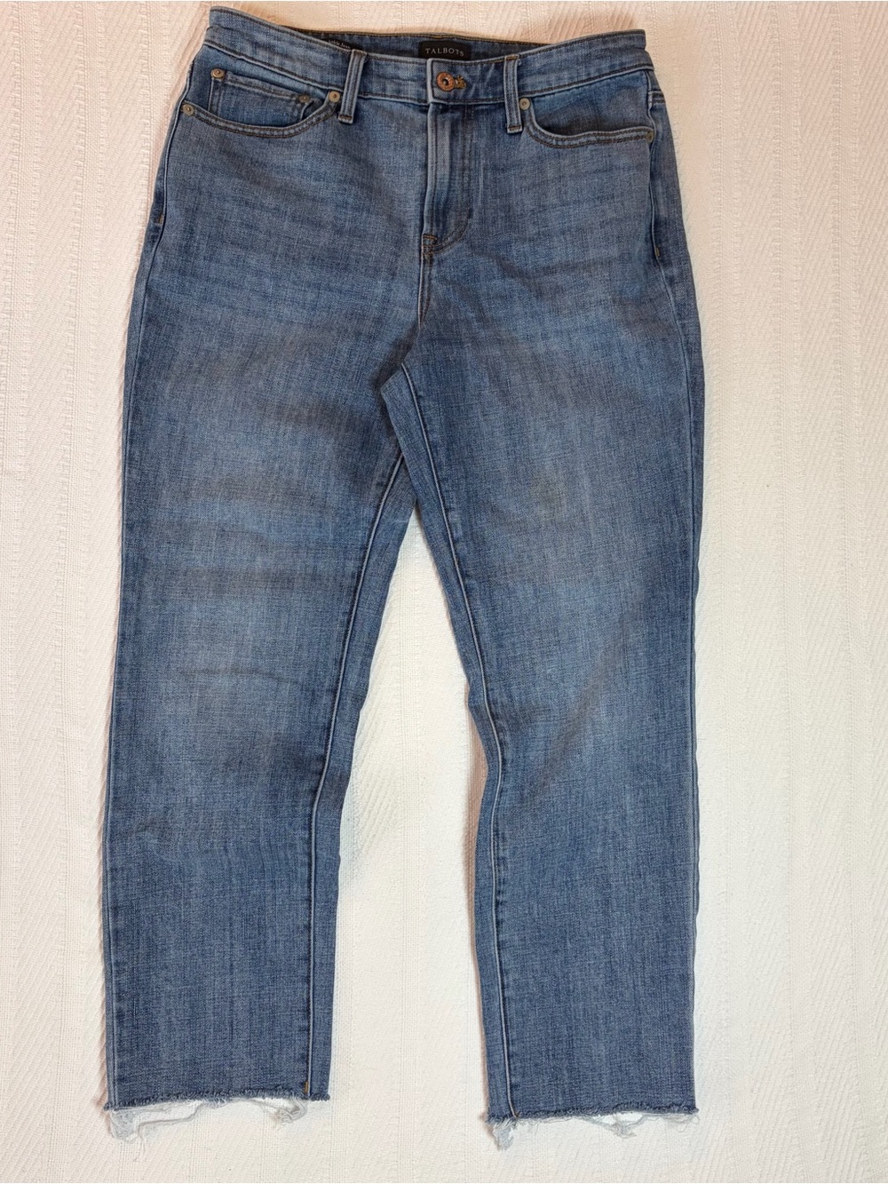 Talbots Modern Ankle Jeans Size 4 Blue Medium Wash Raw Hem Straight Leg Mid Rise